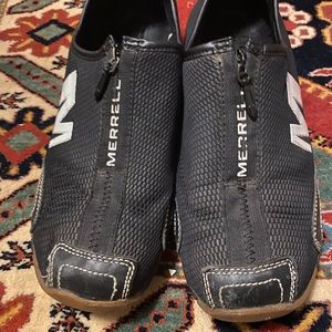 Merrill Barracho zip sneakers black